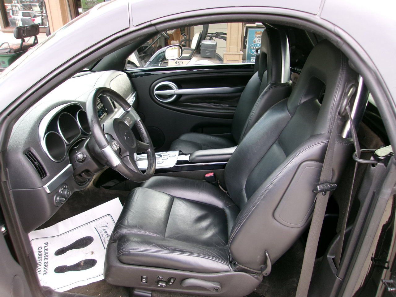 Used 2003 Chevrolet SSR w/ Preferred Equipment Group image 12