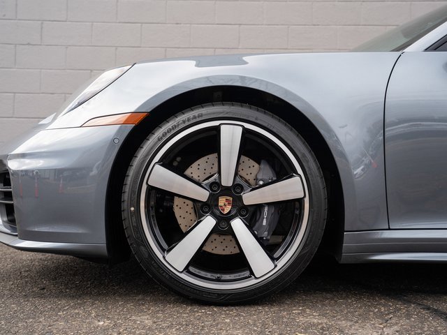 New 2026 Porsche 911 Carrera image 12