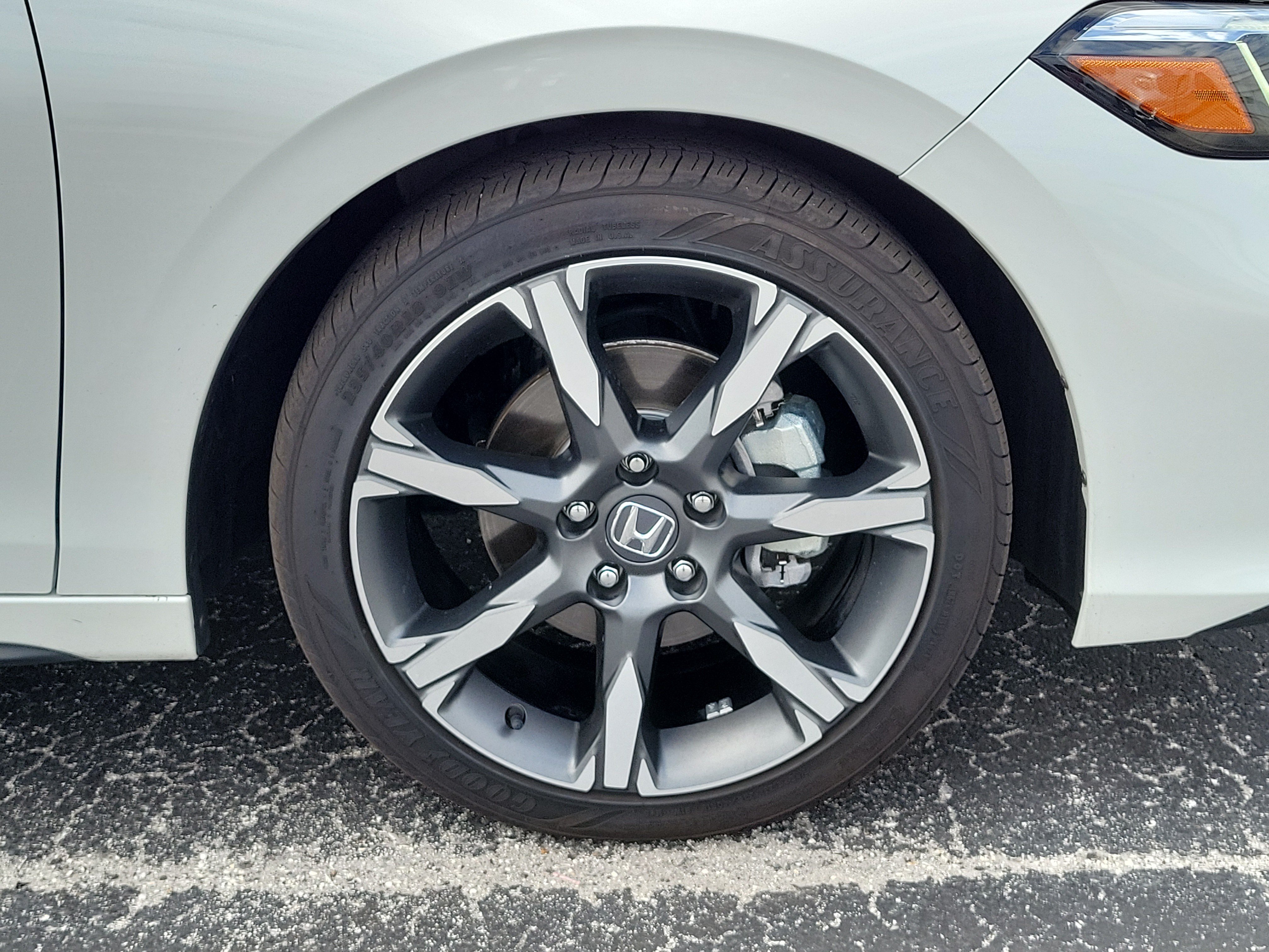 Used 2025 Honda Civic Sport Touring image 9