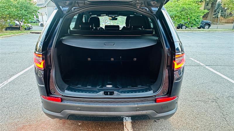 Used 2021 Land Rover Discovery Sport S image 19