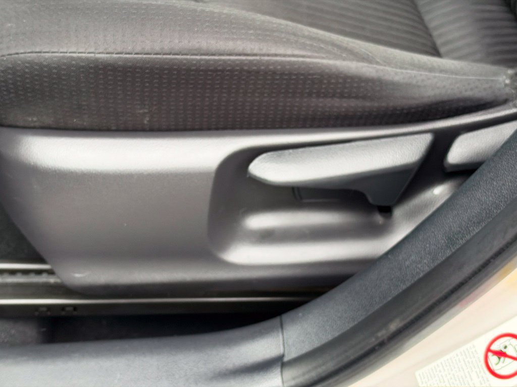 Used 2021 Toyota Prius Prime LE FWD image 22