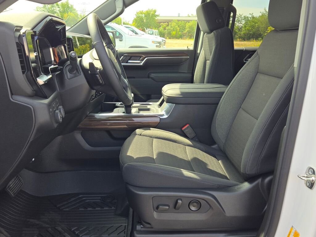 New 2026 Chevrolet Silverado 1500 LT image 23