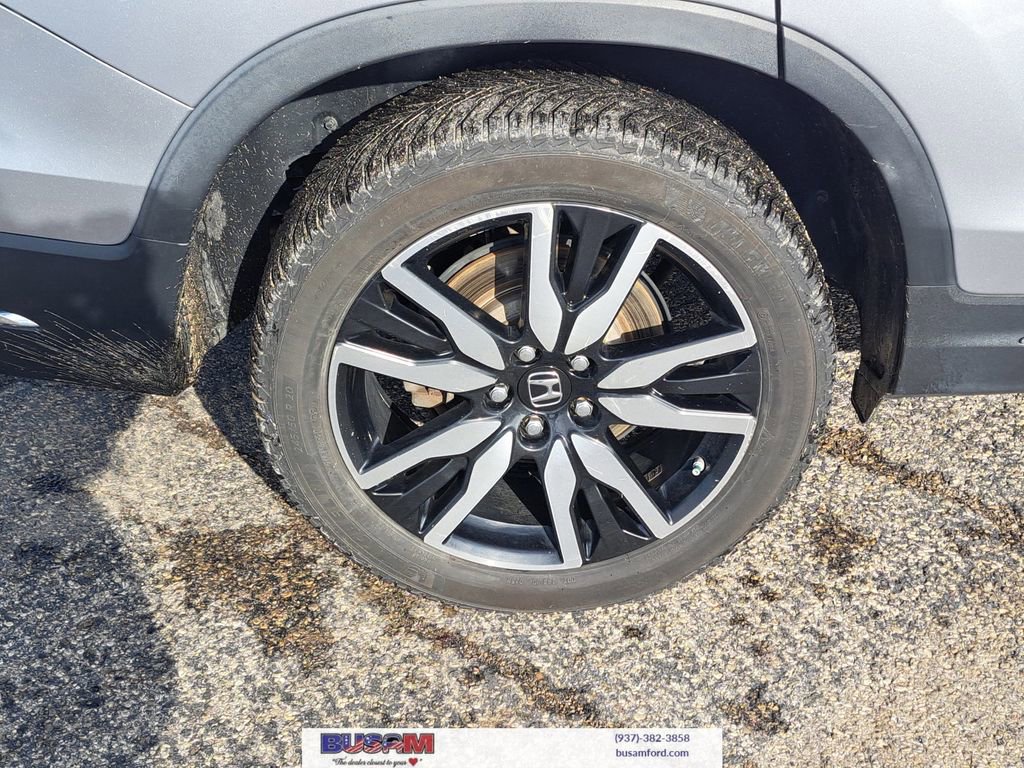 Used 2019 Honda Pilot Touring image 5