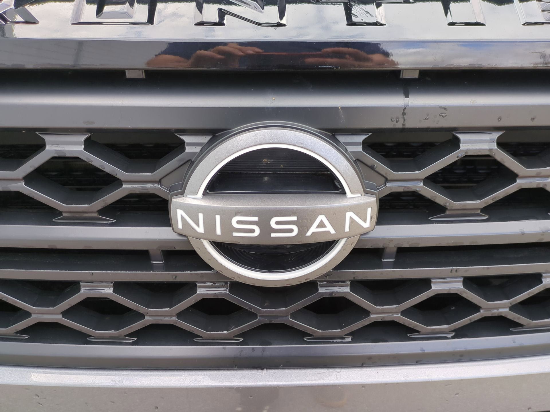 Used 2023 Nissan Frontier SV w/ Midnight Edition Package AWD/4WD image 30