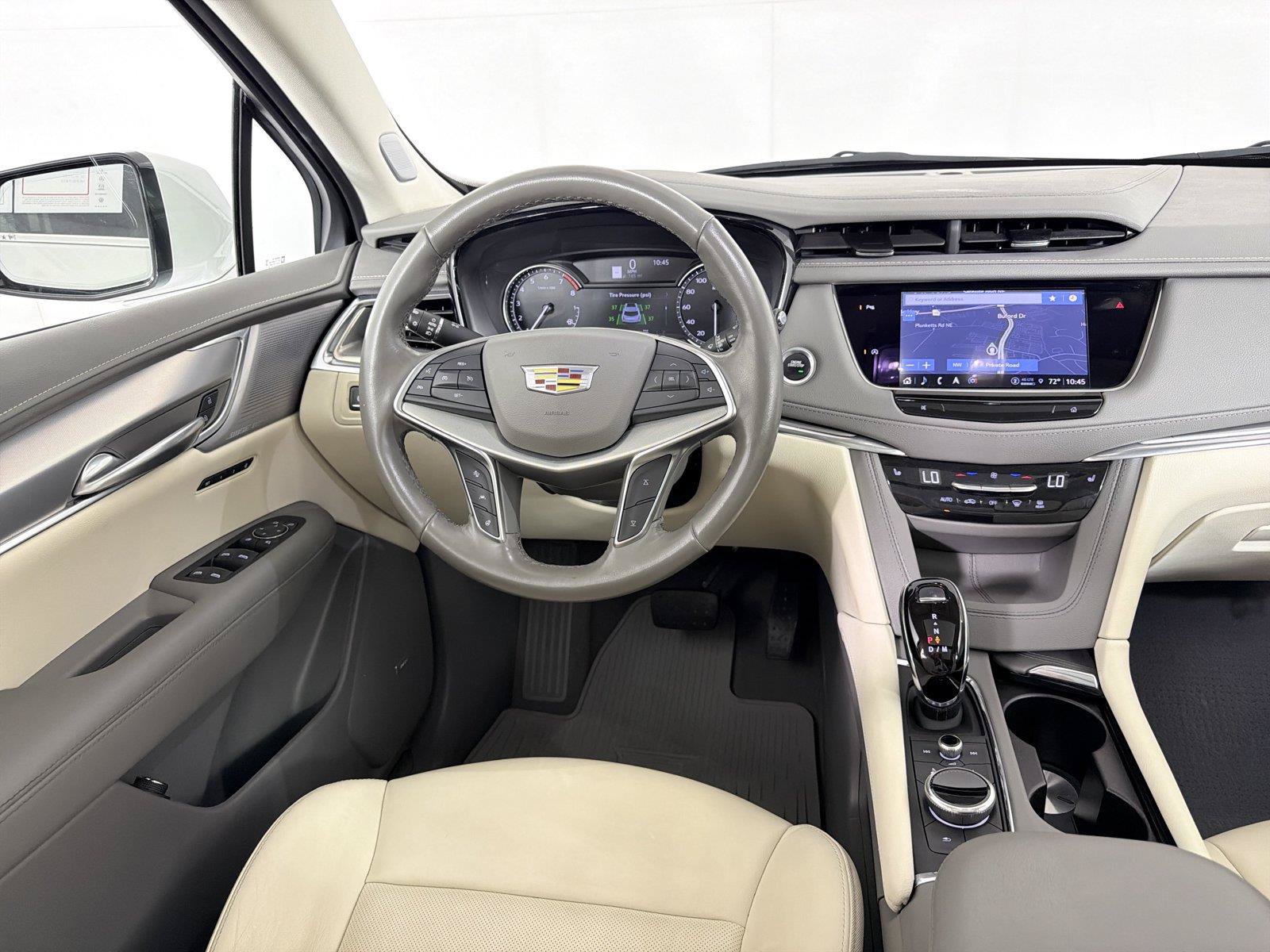 Certified 2024 Cadillac XT5 Premium Luxury AWD/4WD image 21