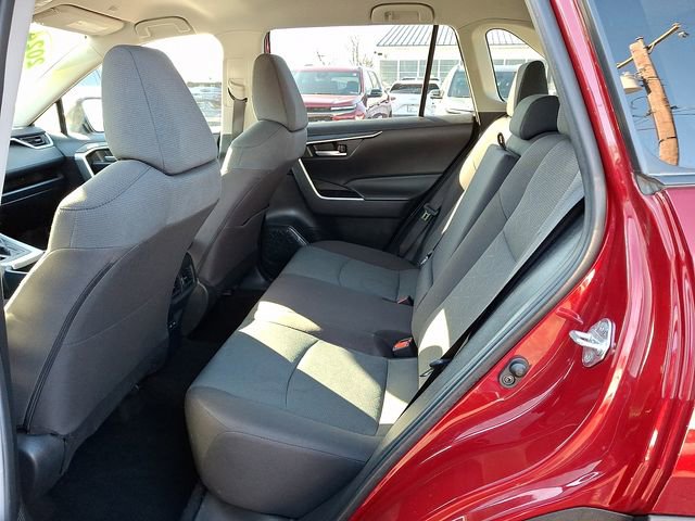 Used 2025 Toyota RAV4 XLE image 10