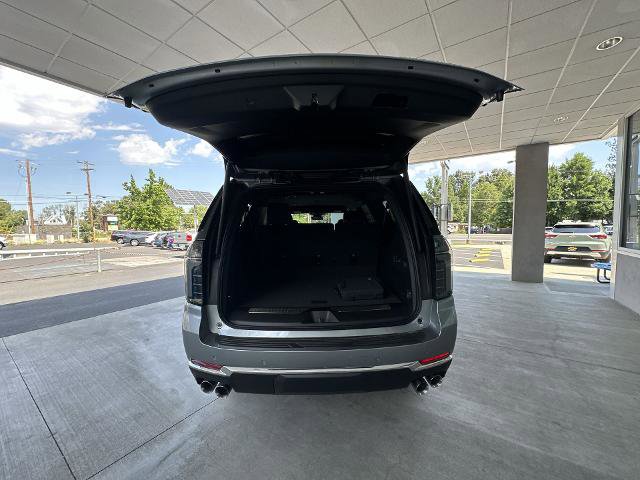 New 2025 Chevrolet Suburban Premier image 61