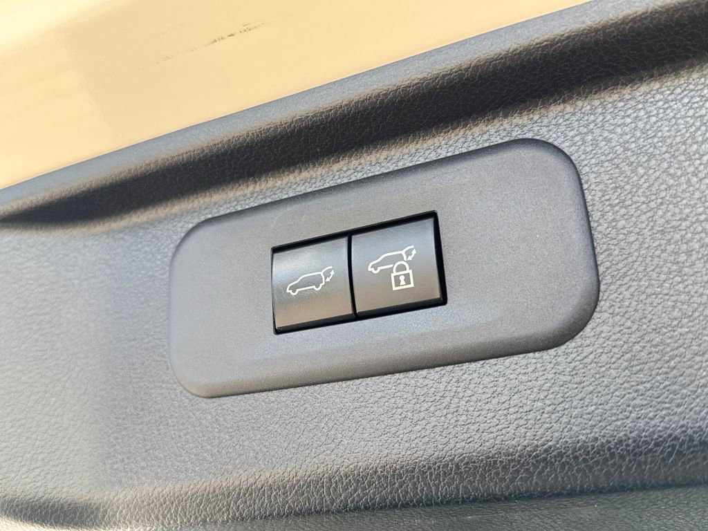 Used 2024 Toyota Grand Highlander XLE image 8