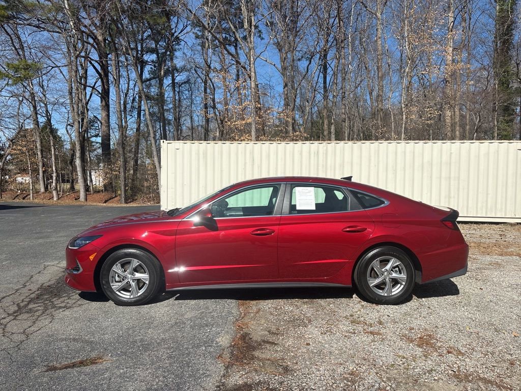 Used 2023 Hyundai Sonata SE w/ Cargo Package image 8