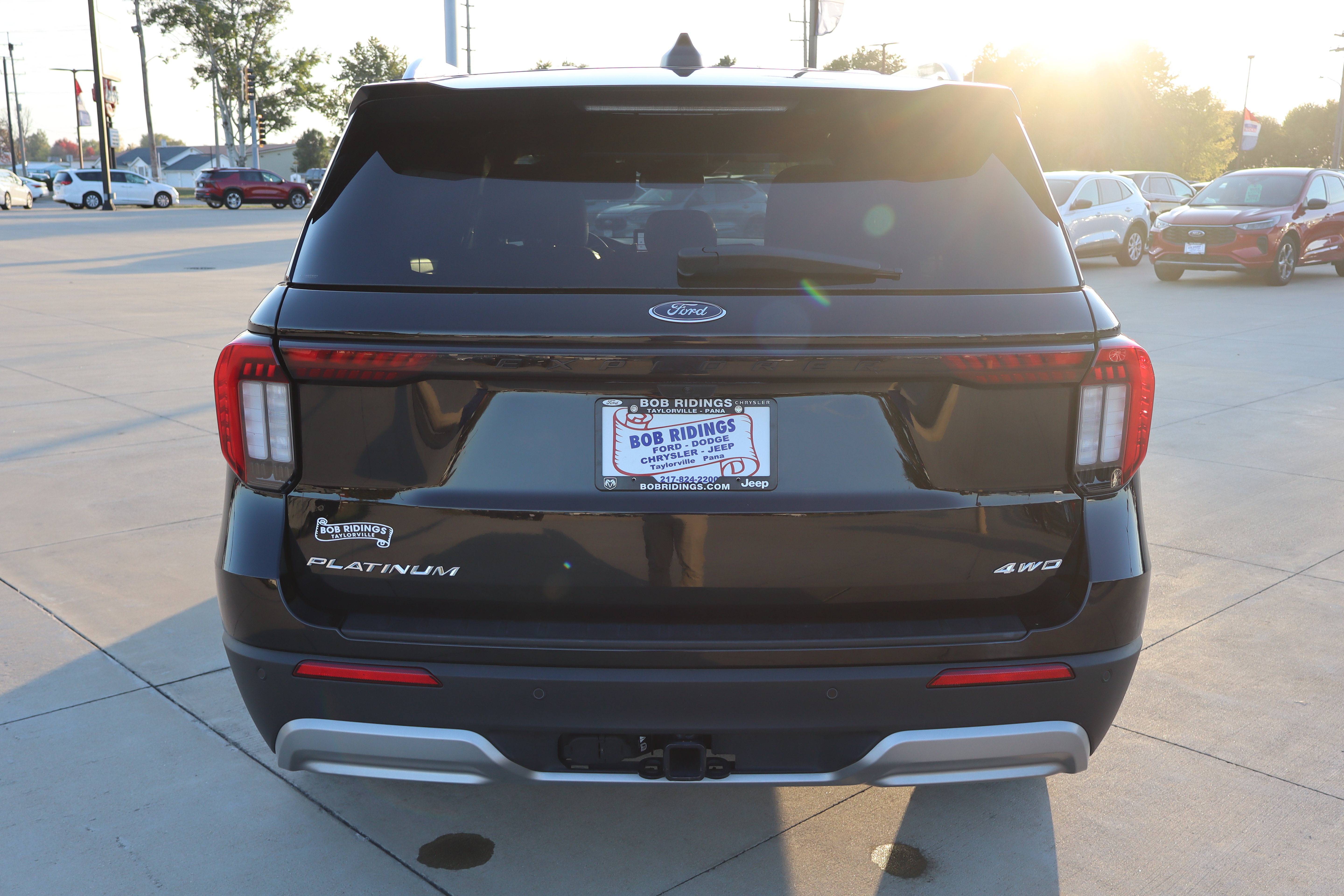 Used 2026 Ford Explorer Platinum AWD/4WD image 6