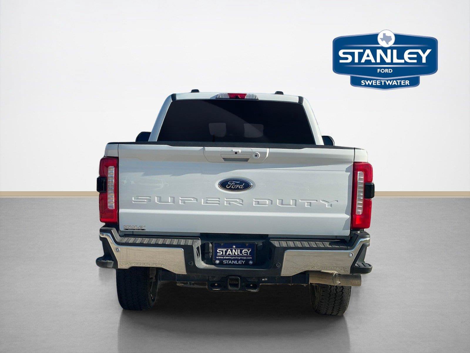 Used 2025 Ford F250 Lariat AWD/4WD image 6