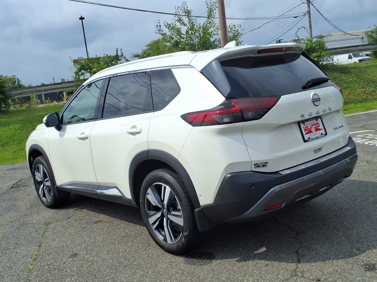 Used 2023 Nissan Rogue SL w/ SL Premium Package AWD/4WD image 6