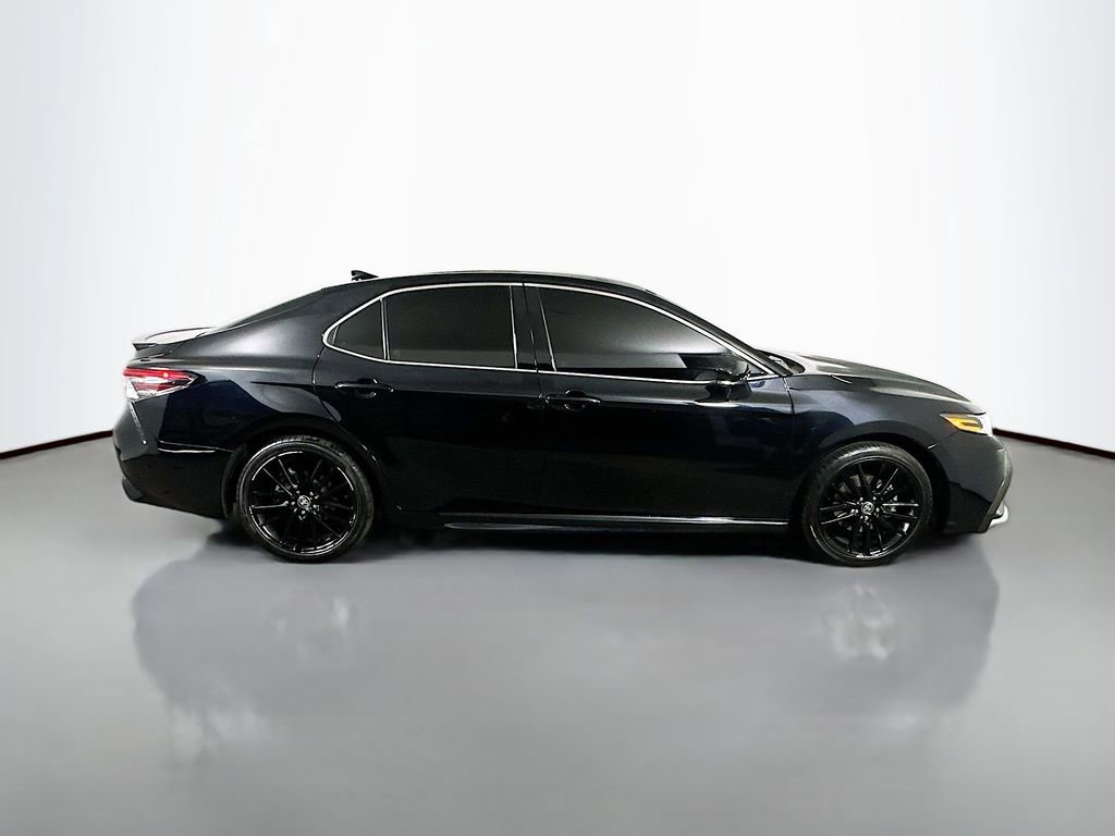 Used 2023 Toyota Camry XSE FWD image 7