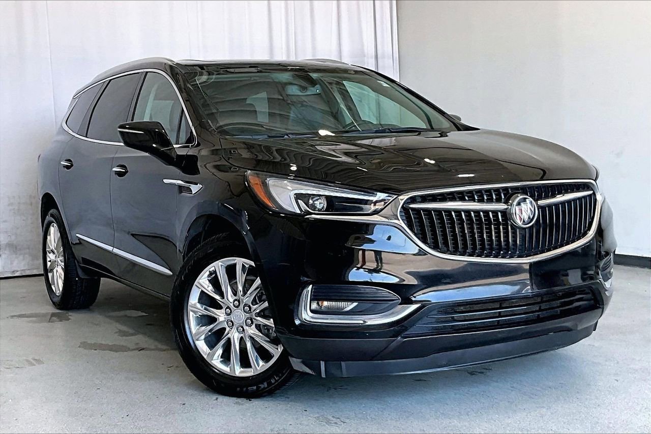 Used 2021 Buick Enclave Essence w/ Sound and Sites Package image 34