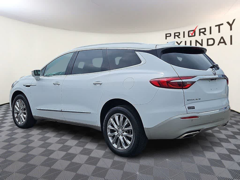 Used 2020 Buick Enclave Premium w/ Surround and Sites Package FWD image 6