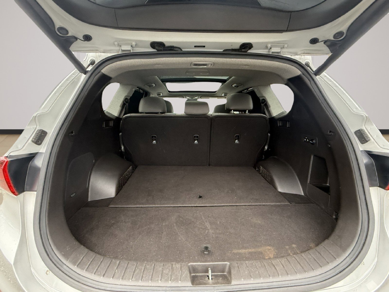 Used 2019 Hyundai Santa Fe Limited image 12