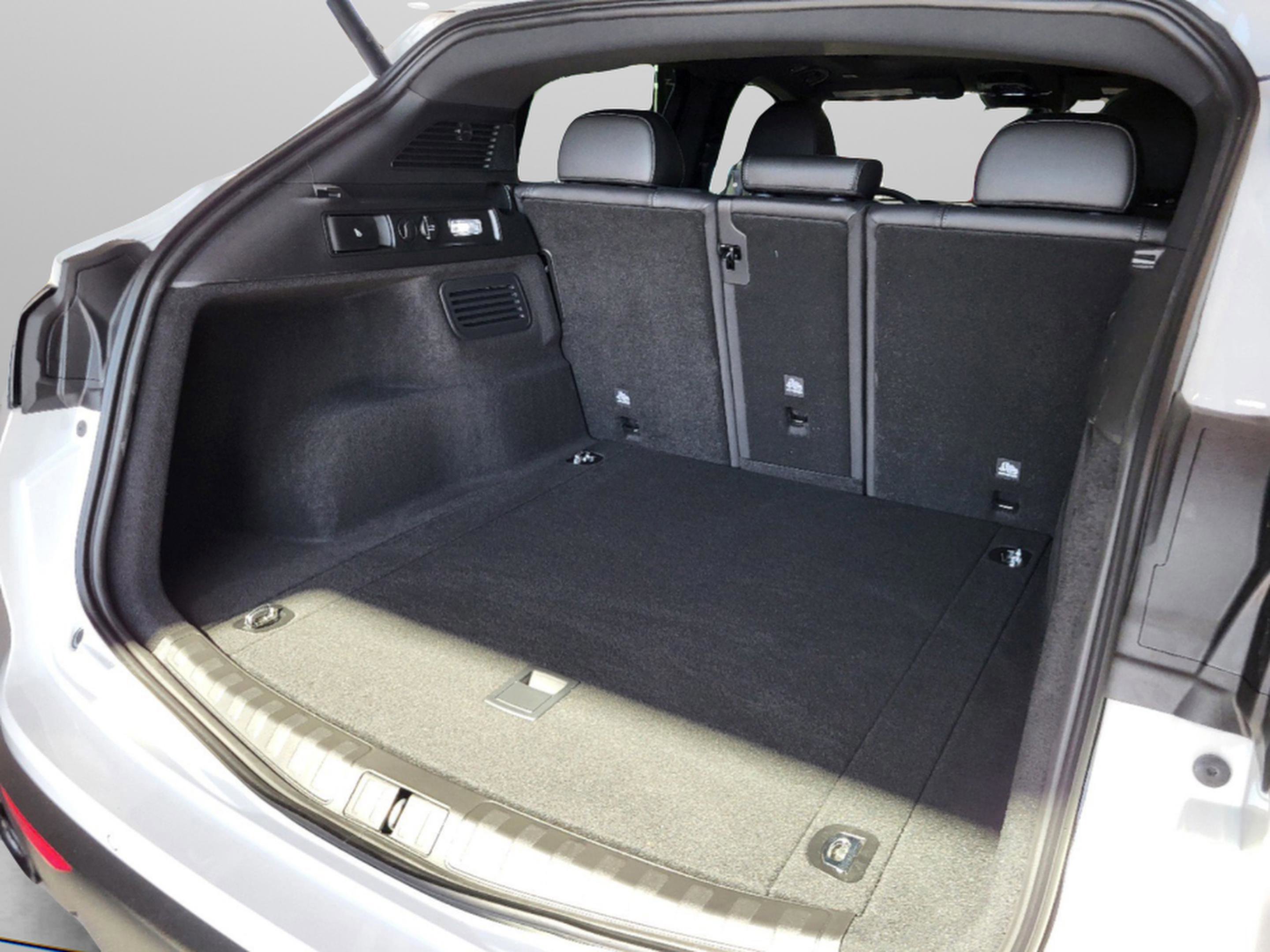 New 2025 Alfa Romeo Stelvio Sprint image 65