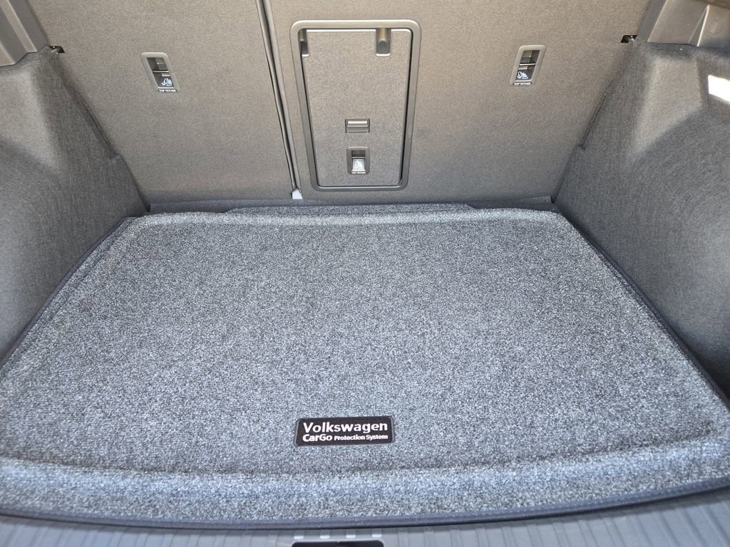 New 2026 Volkswagen Taos SE image 24