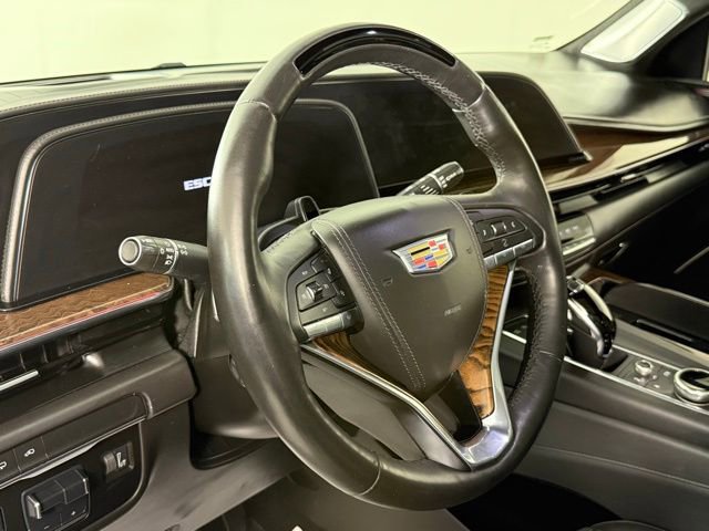 Certified 2021 Cadillac Escalade Premium Luxury Platinum image 15