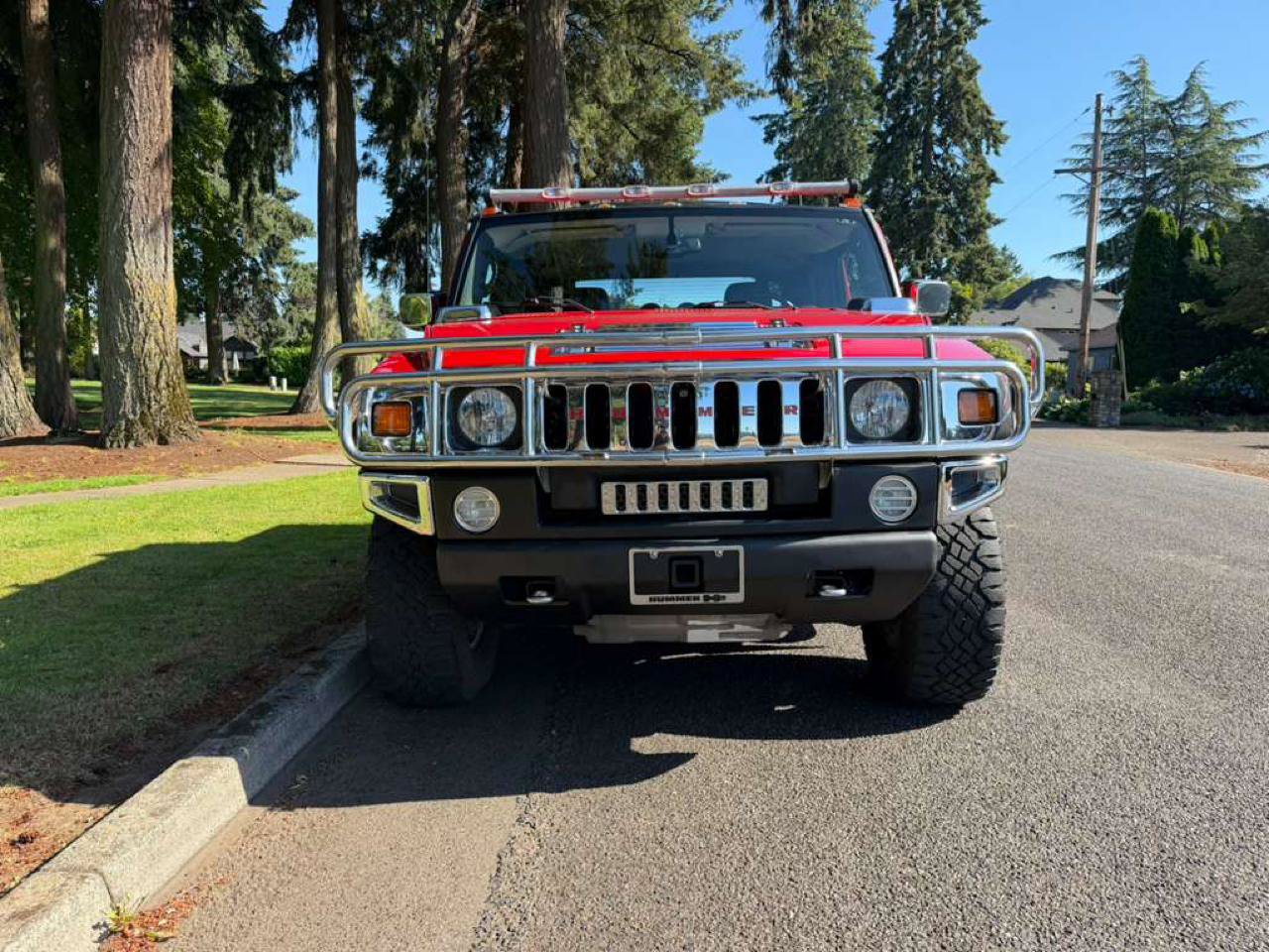 Used 2005 HUMMER H2 SUT w/ Preferred Equipment Group AWD/4WD image 14