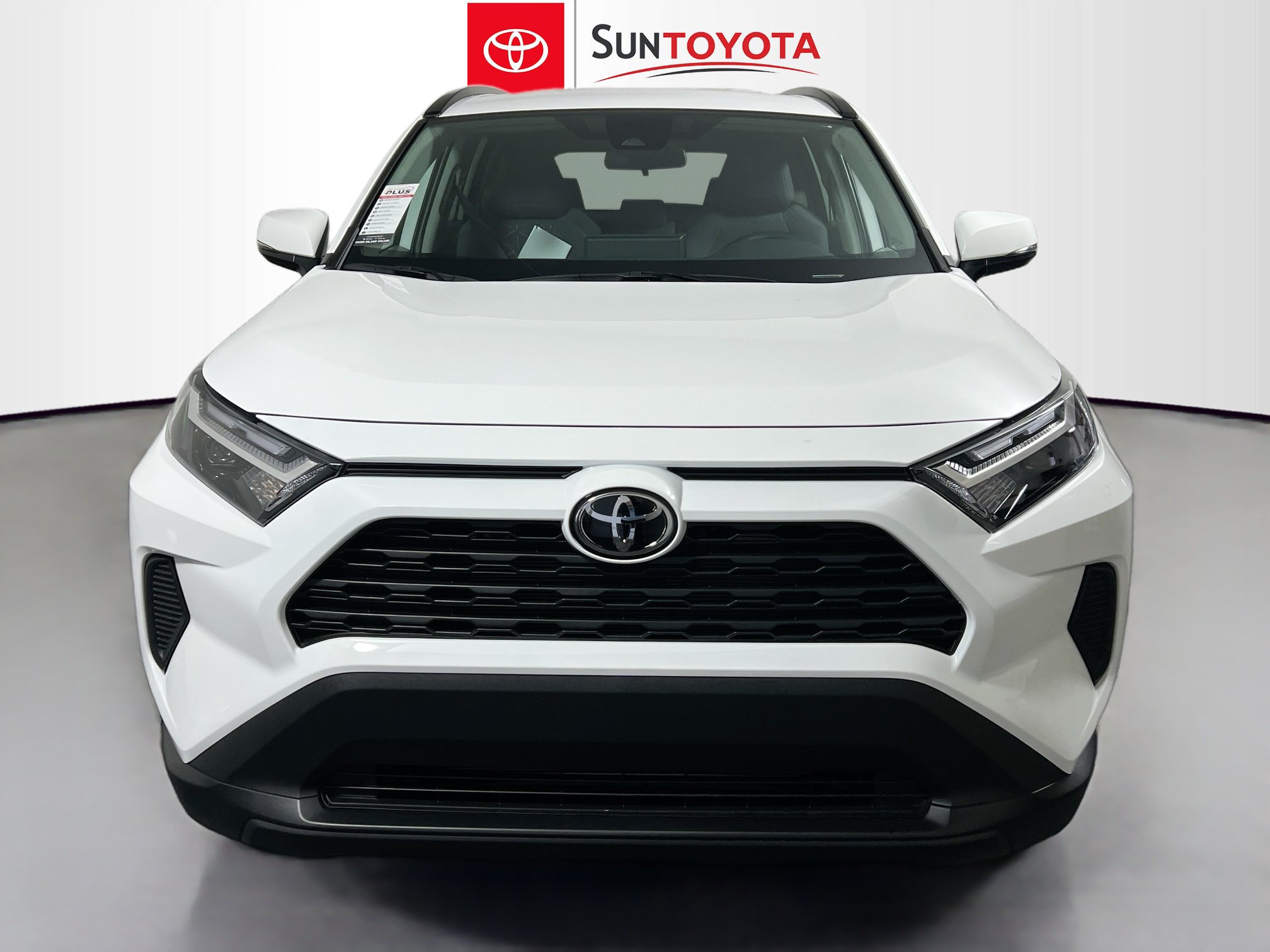 Used 2025 Toyota RAV4 XLE AWD/4WD image 10