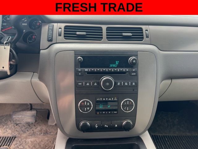 Used 2010 Chevrolet Avalanche LT w/ Luxury Package image 9