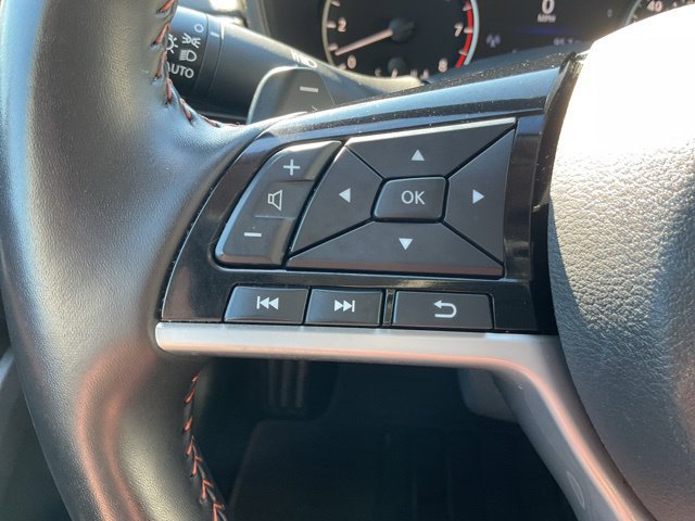Used 2025 Nissan Altima 2.5 SR w/ SR Premium Package FWD image 23
