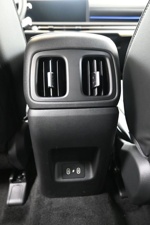 New 2026 Hyundai Tucson Limited image 21