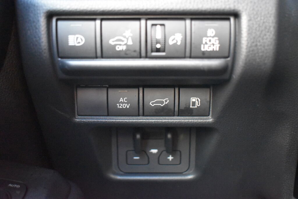 Certified 2025 Toyota Land Cruiser w/ Premium Package image 14
