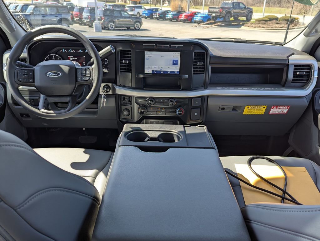 Used 2024 Ford F450 XL RWD image 22