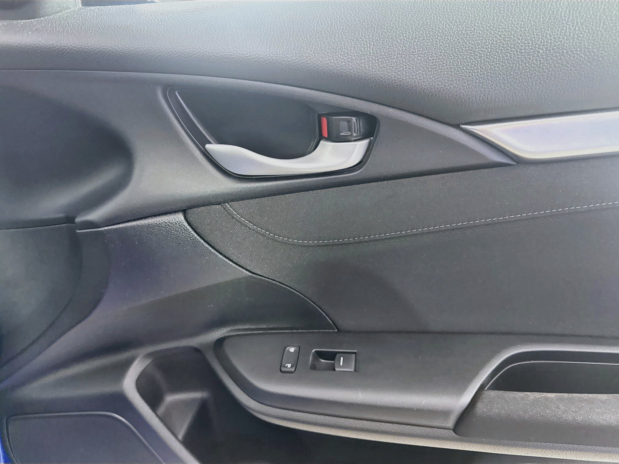 Used 2018 Honda Civic EX image 31