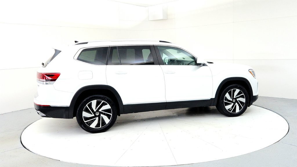 Used 2024 Volkswagen Atlas SEL AWD/4WD image 6