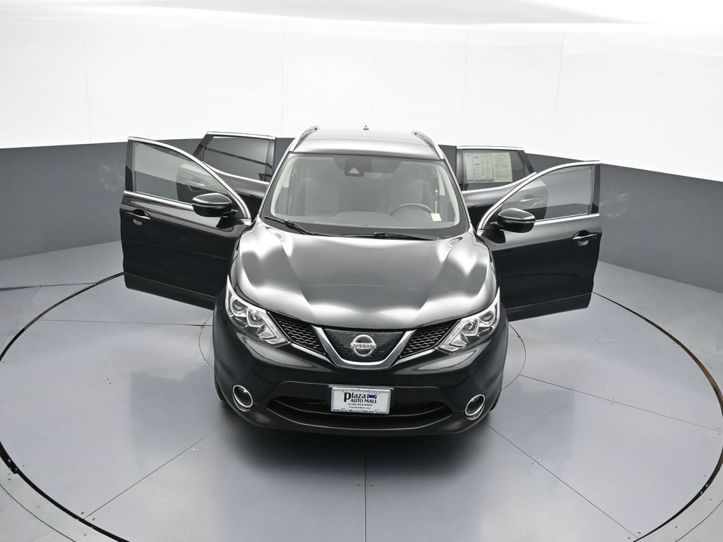 Used 2019 Nissan Rogue Sport SV w/ All-Weather Package AWD/4WD image 44