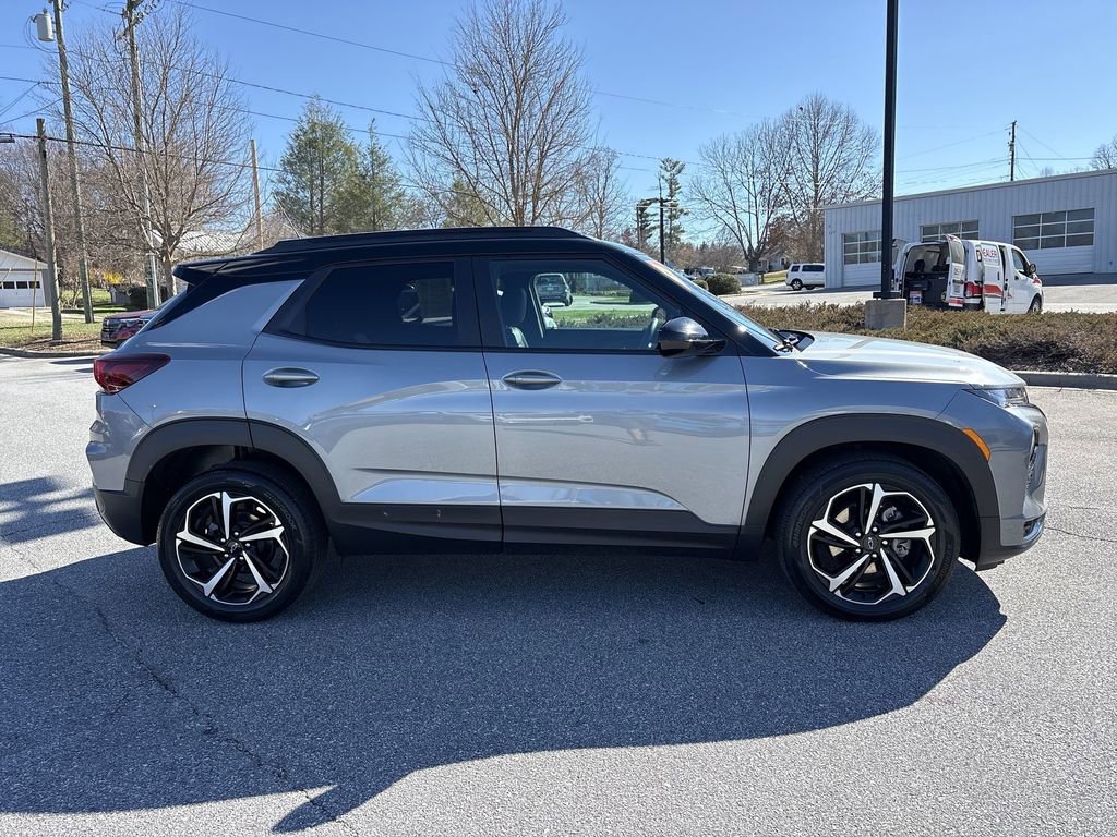 Used 2023 Chevrolet TrailBlazer RS image 11