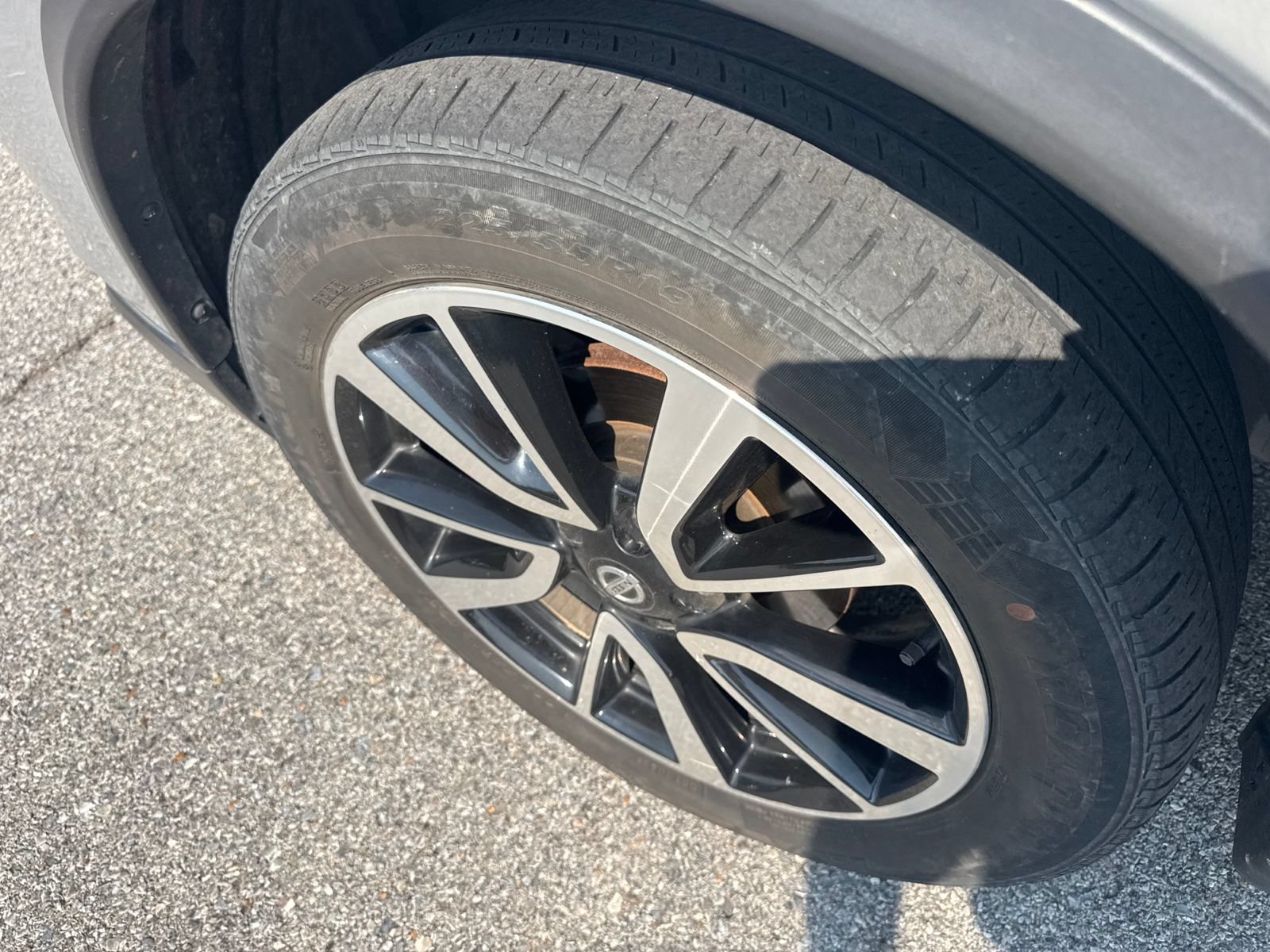 Used 2019 Nissan Rogue SL AWD/4WD image 9