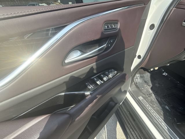 Used 2023 Cadillac Escalade V w/ Heavy-Duty Trailer Package AWD/4WD image 13