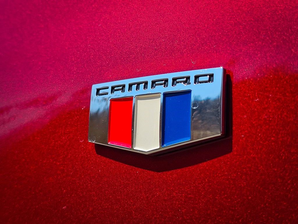 Certified 2021 Chevrolet Camaro LT w/ RS Package image 9