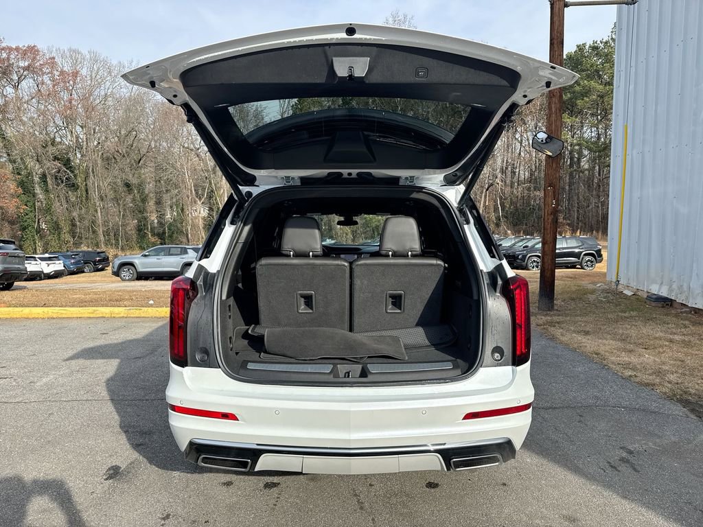 Used 2024 Cadillac XT6 Premium Luxury image 35