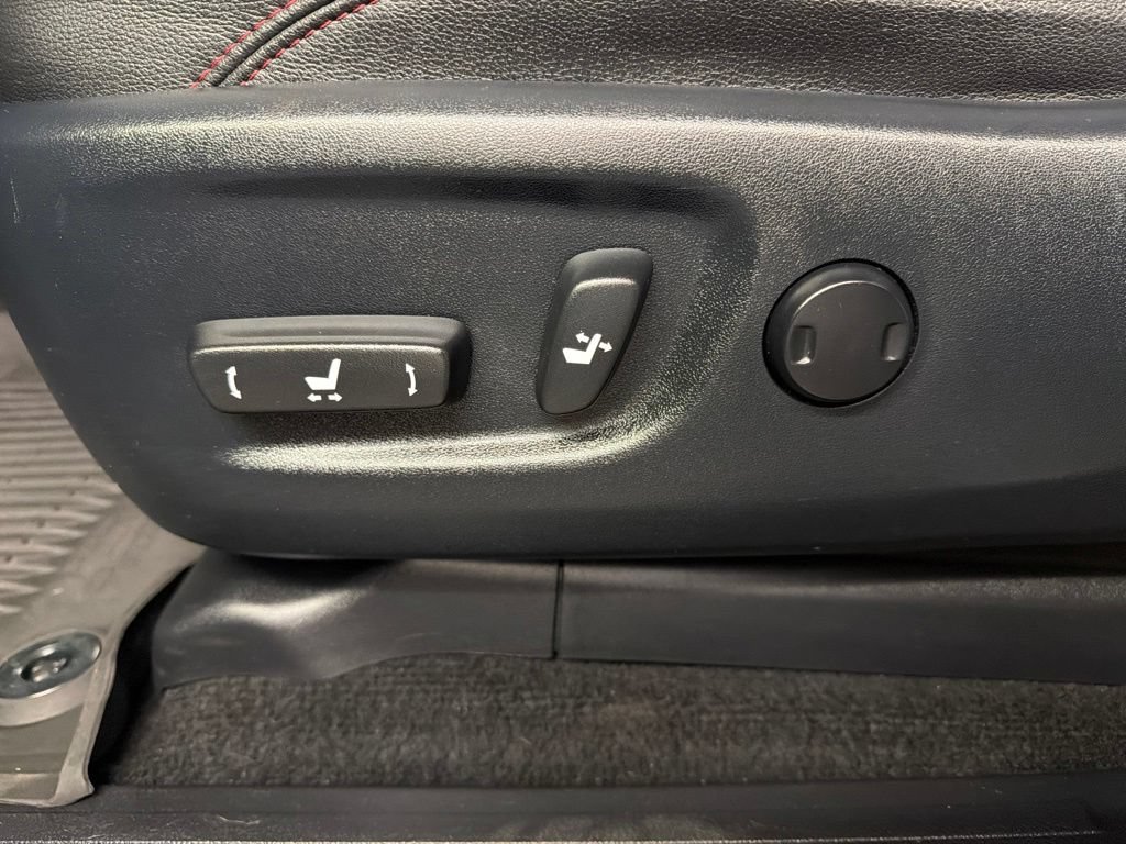 Used 2019 Toyota 4Runner TRD Off-Road Premium AWD/4WD image 28