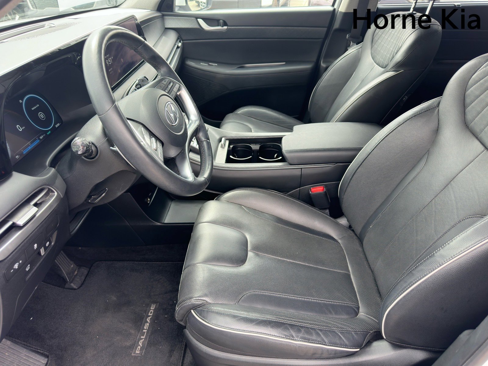 Used 2023 Hyundai Palisade Limited FWD image 9