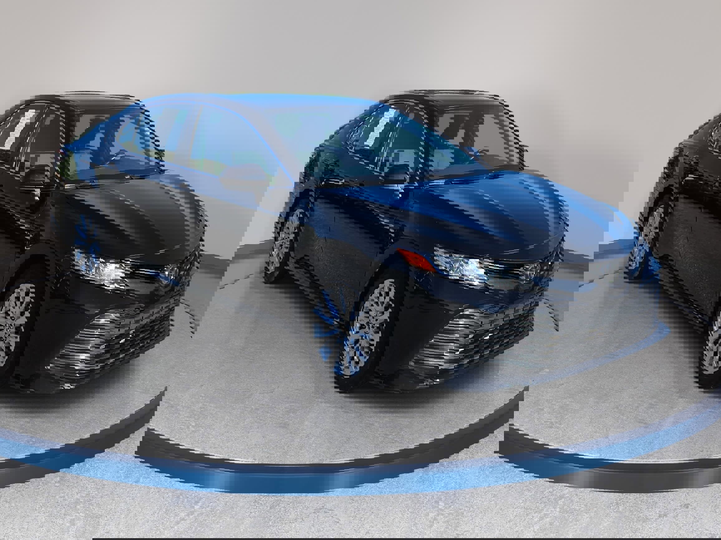 Used 2020 Toyota Camry LE FWD image 3