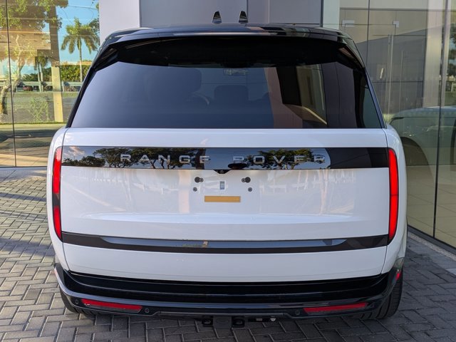 New 2026 Land Rover Range Rover Autobiography AWD/4WD image 7