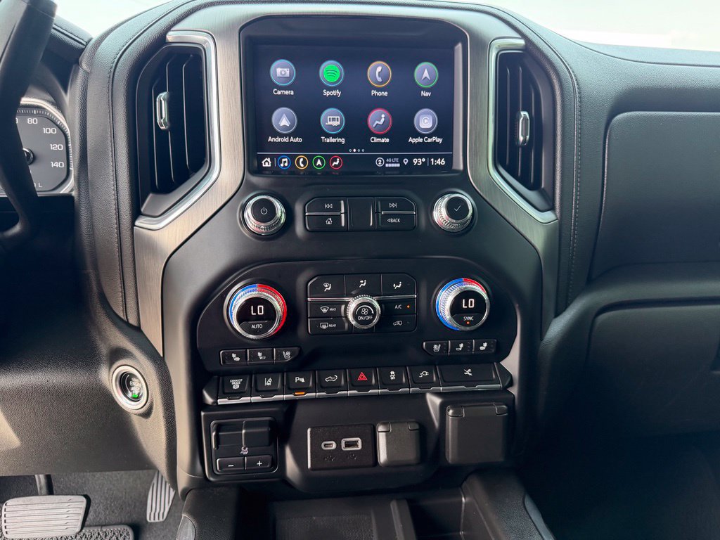 Used 2022 GMC Sierra 3500 Denali AWD/4WD image 34