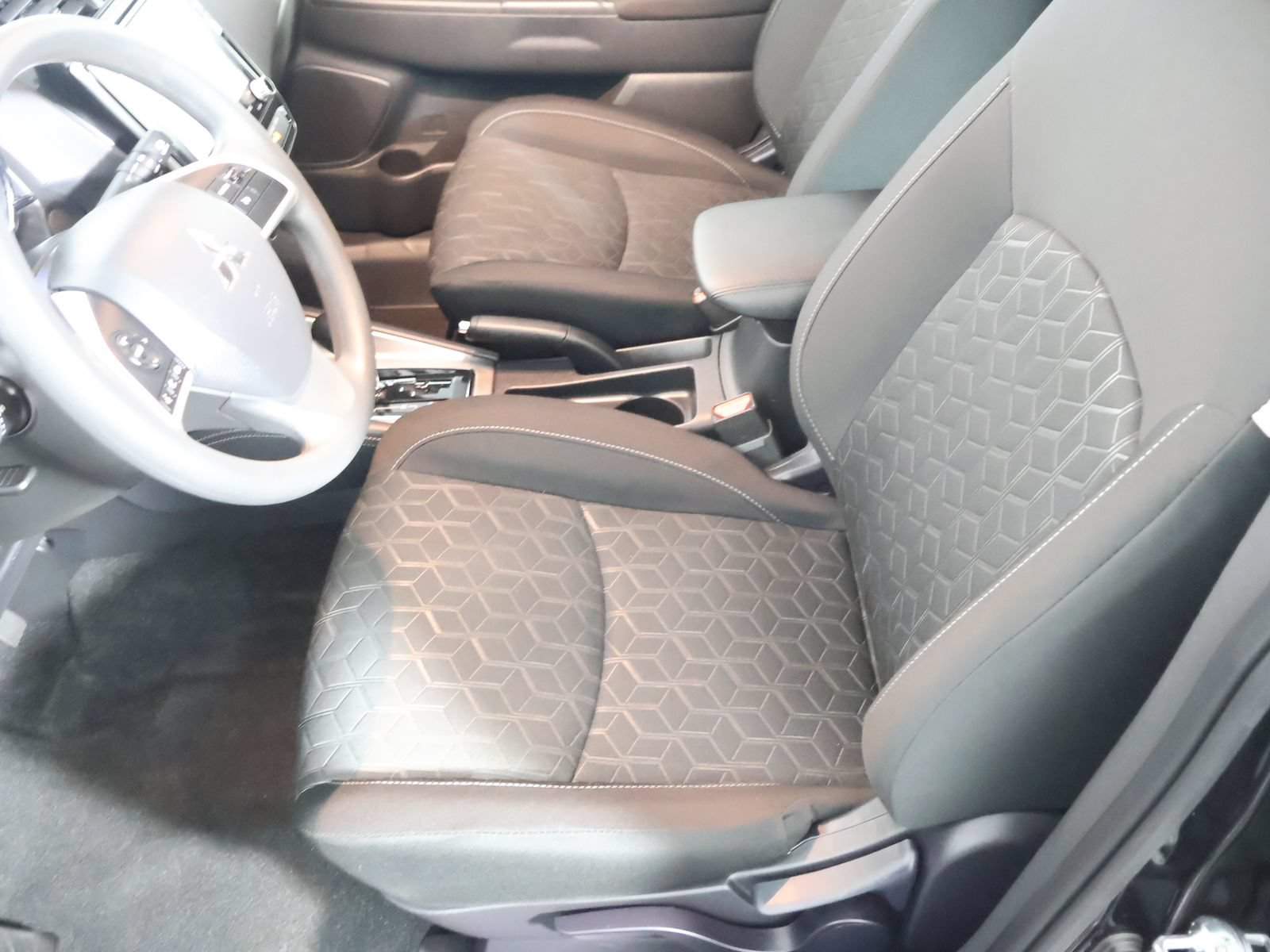 Used 2026 Mitsubishi Outlander Sport ES AWD/4WD image 25