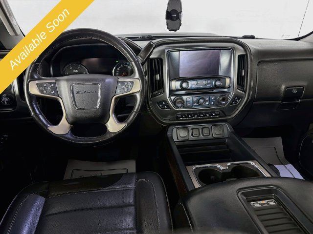 Used 2018 GMC Sierra 2500 Denali w/ Duramax Plus Package AWD/4WD image 22