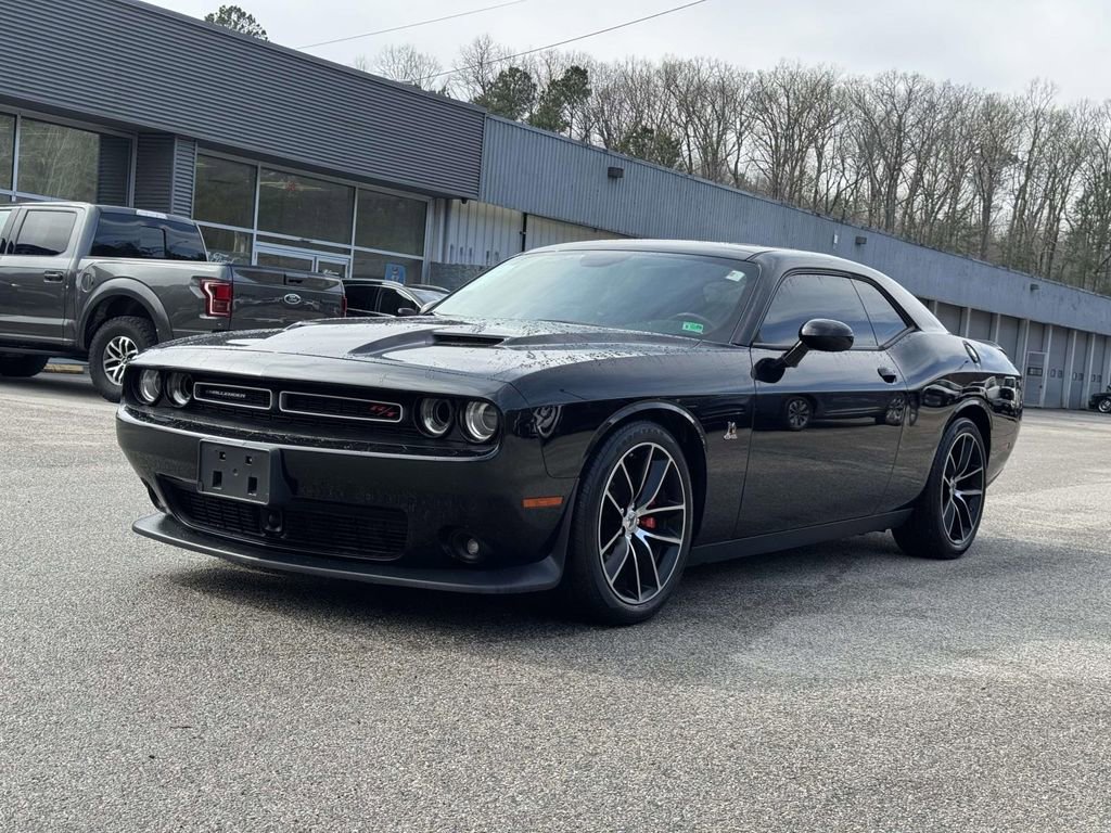 Used 2018 Dodge Challenger R/T Scat Pack w/ Leather Interior Group image 24