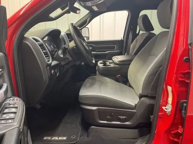 Used 2024 RAM 2500 Big Horn w/ Bed Utility Group image 10