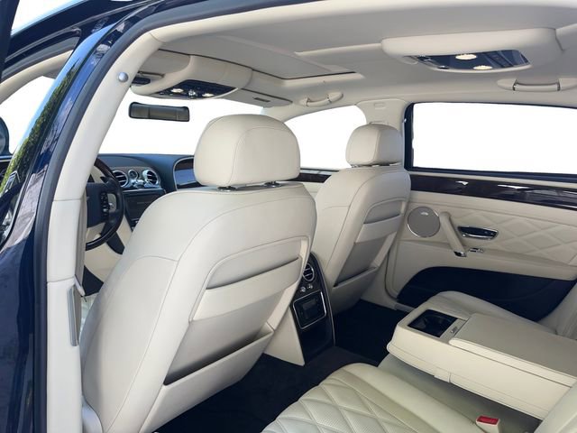 Used 2014 Bentley Flying Spur W12 image 16