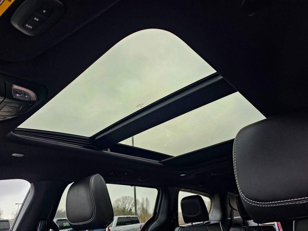 New 2026 Chrysler Pacifica Limited image 31