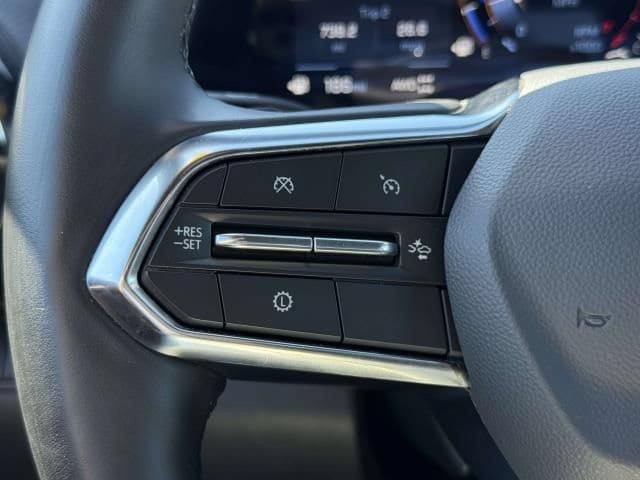 Used 2026 Chevrolet Equinox LT w/ Convenience Package II AWD/4WD image 22